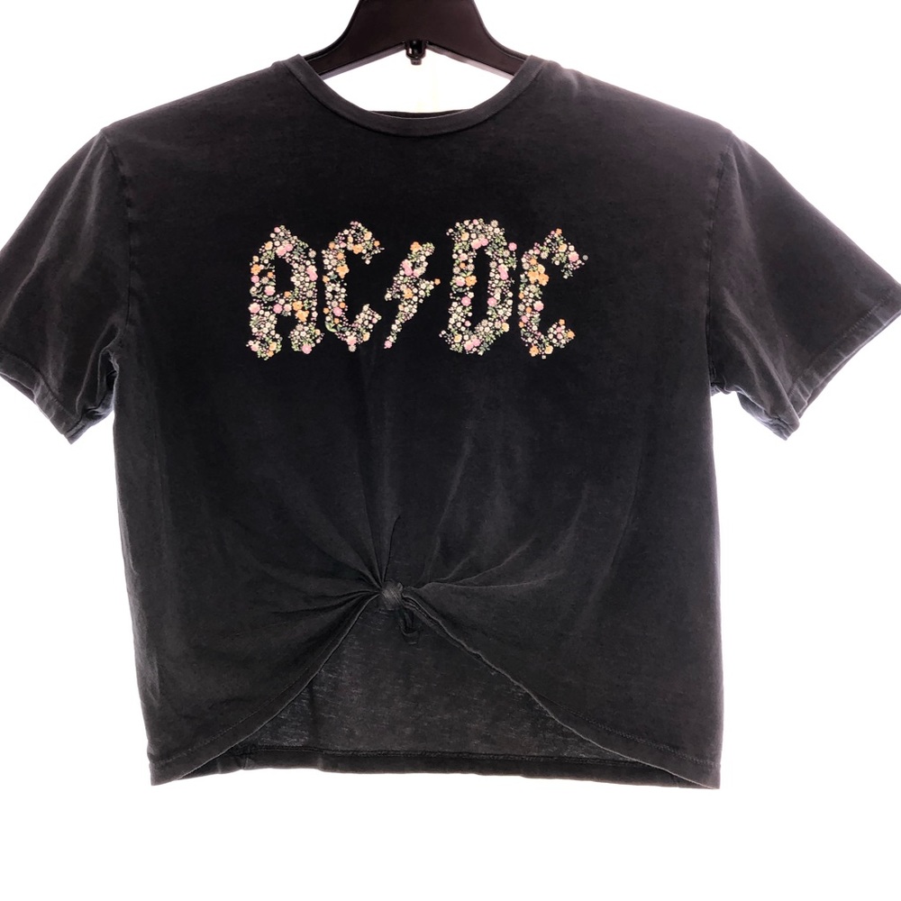 And Finally‎ Knot Crop